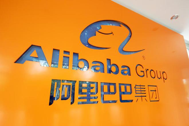 里；腾讯完成系列AI产品线调整；OpenAI每周活跃用户达4亿ayx爱游戏体育网页版入口华尔街“妖股之王”10亿美元押宝阿(图3)